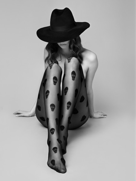 Fiore - Sheer halloween tights with skull motive